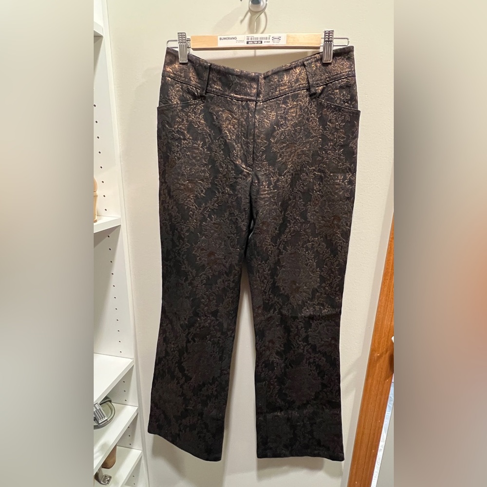 Gorgeous! Juliana Collezione Black and Gold Brocade pants.